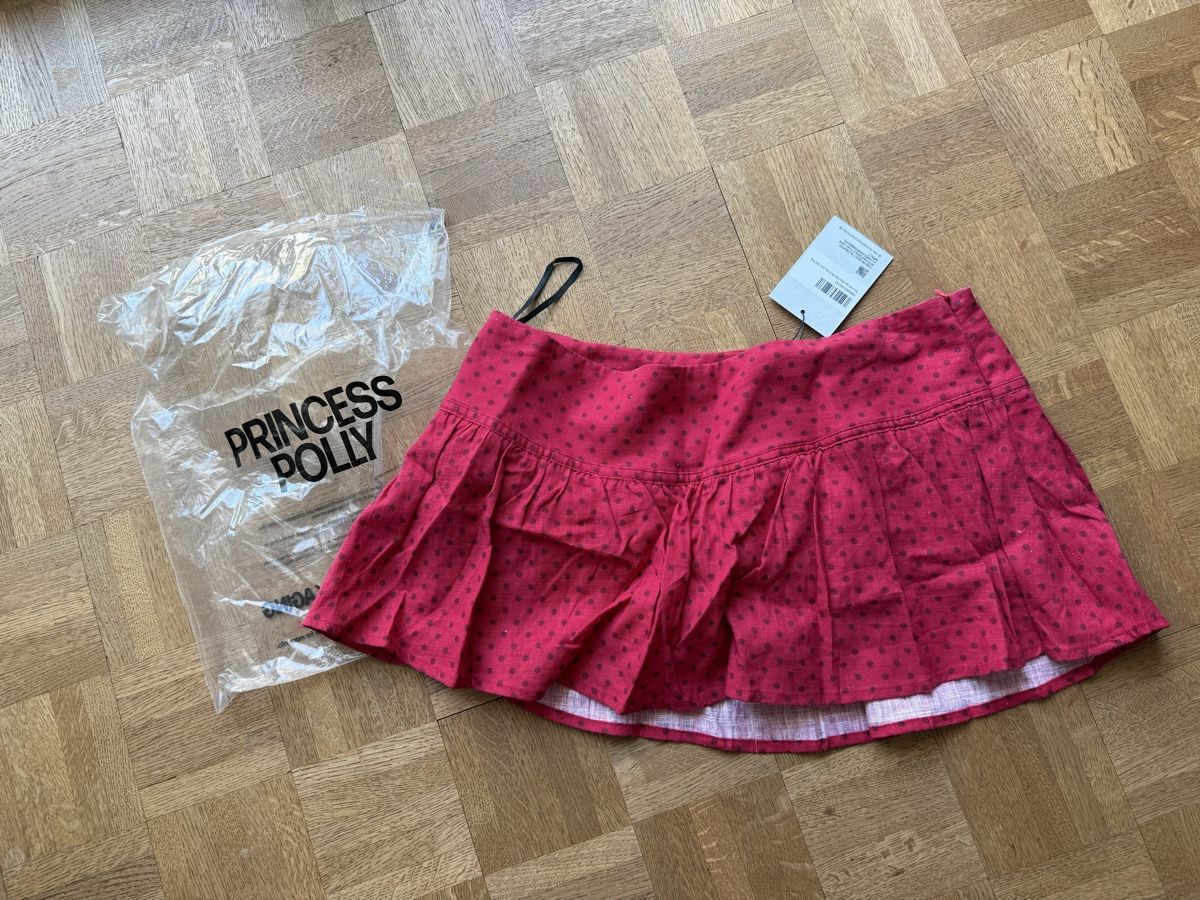 Röcke: Hosen Minirock – Neu (gemäss Beschreibung) aus Pratteln von ger_qdj9