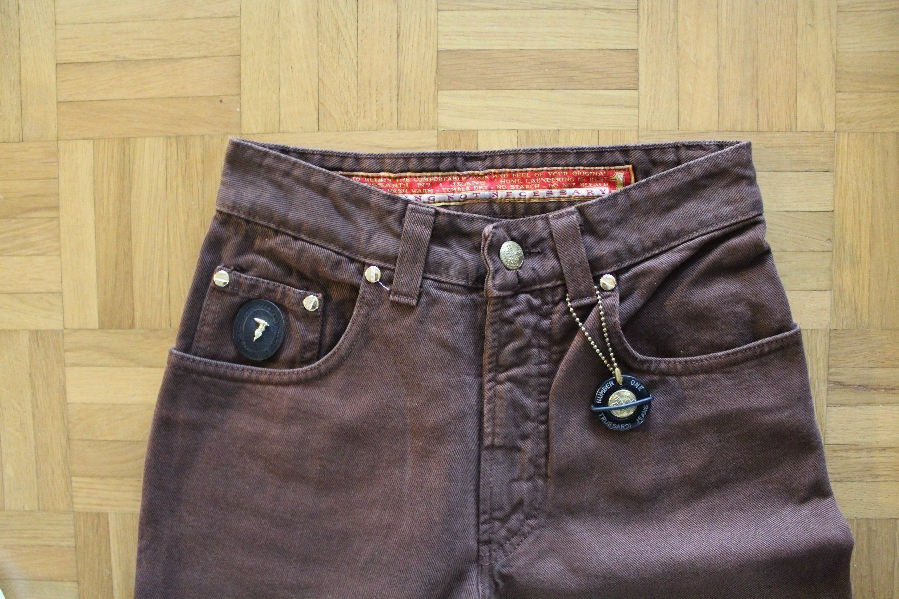 Trussardi Jeans: Original Trussardi - Jeans – Nuovo (secondo la descrizione) da Bassersdorf venduto da pewi45 1