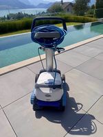 Dolphin S300i Poolroboter inkl. Caddy  voll funktionsfähig