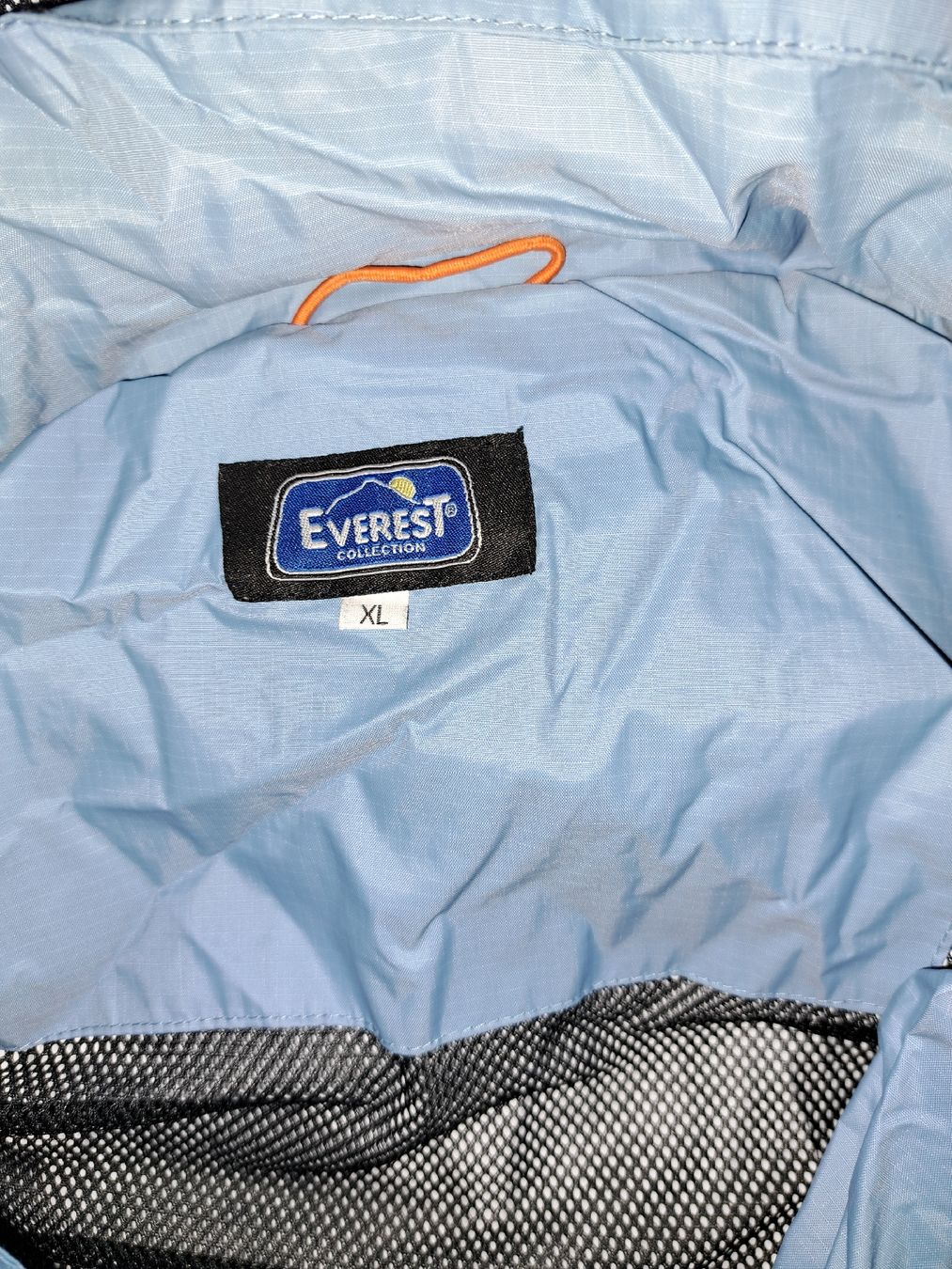 Giacche: Everest Jacke XL, 2 Stk.integrierte Tasche – Usato da Kölliken venduto da Upcycling-by-Mc-TAM 1