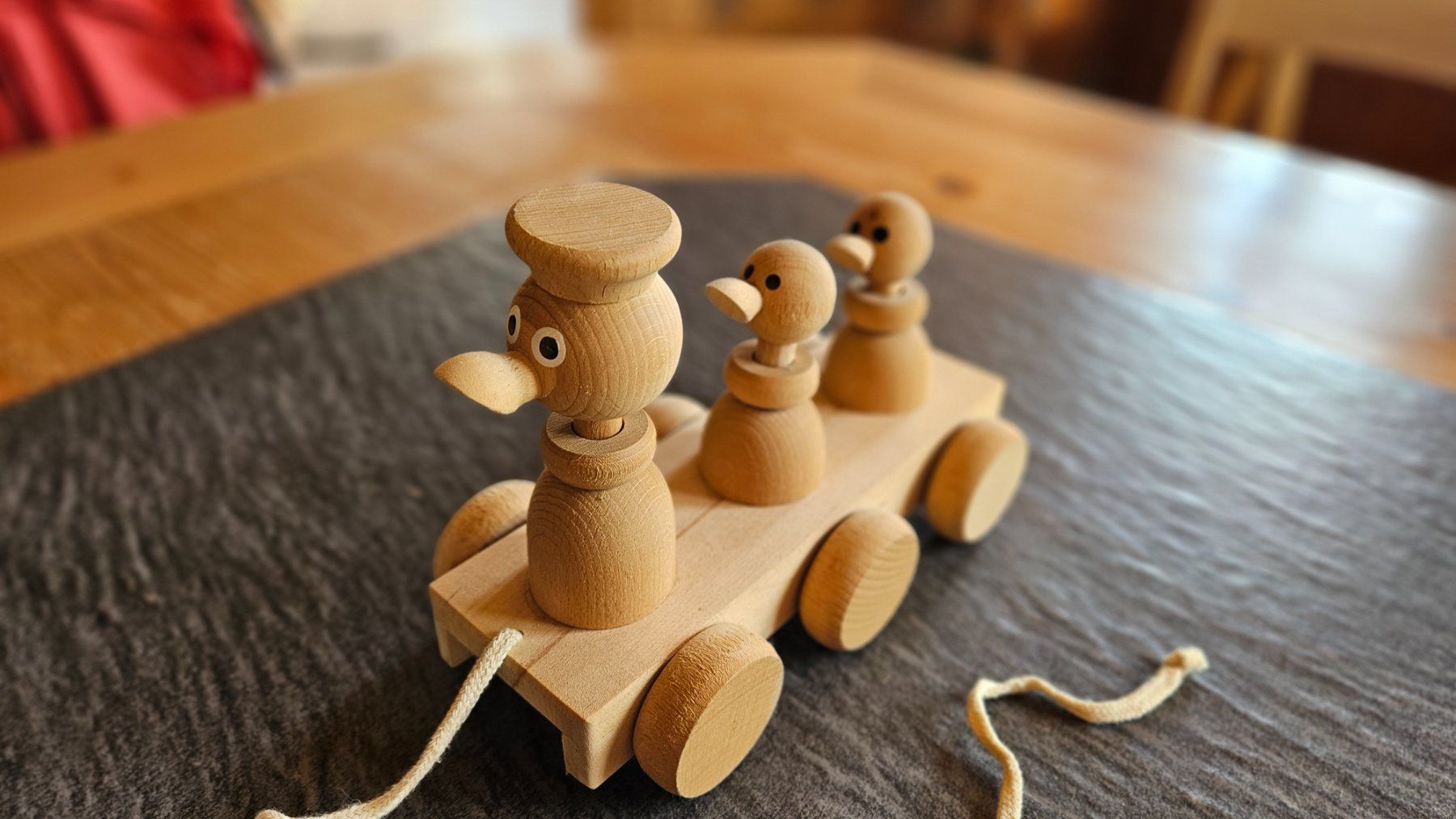 Giocattoli: Holzspielzeug Entchen-Zug, Handarbeit – Usato da Buchs SG venduto da Hummel8 2