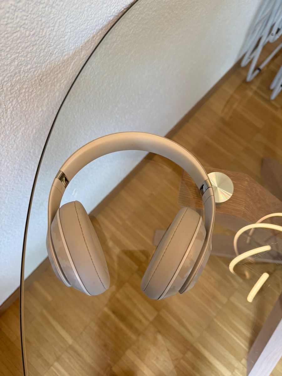 Beats Cuffie: Beats Studio3 Wireless Kopfhörer Camo – Usato da Unterkulm venduto da lou_p8j5 1