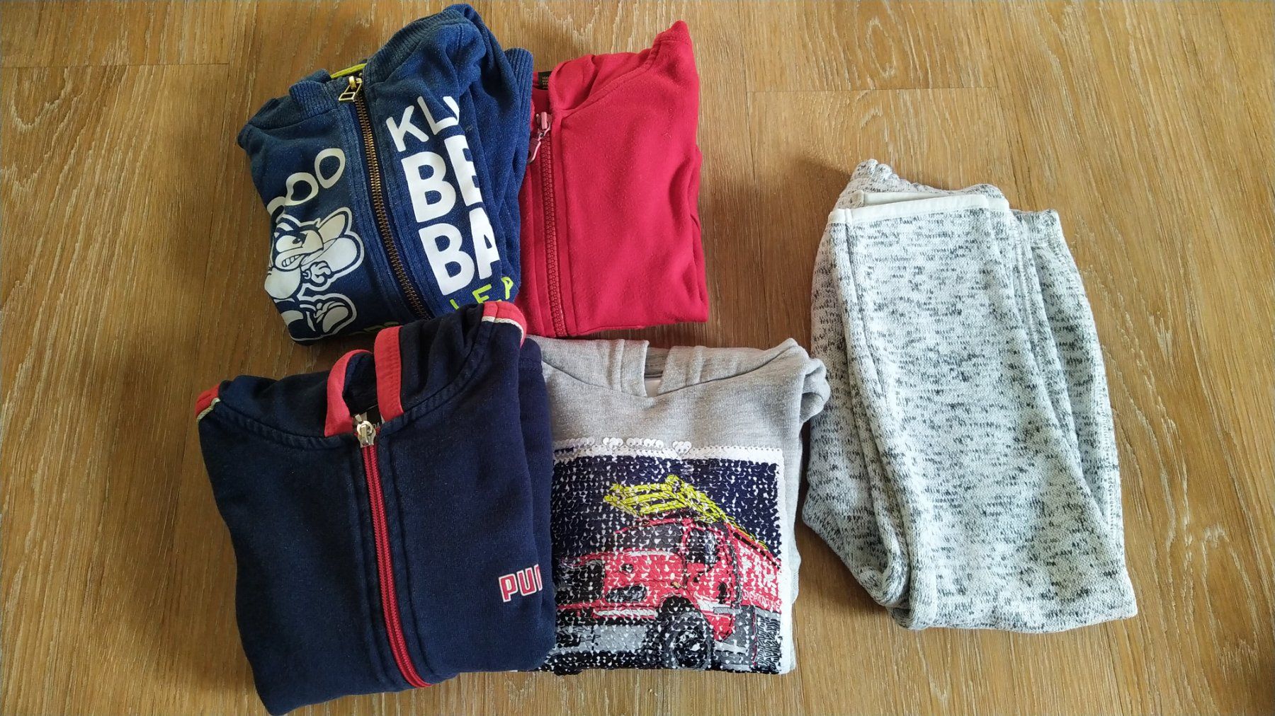 Kleiderpakete & -sets: Kleiderpaket gr. 104 – Gebraucht aus Kappel SO von teiger83 4