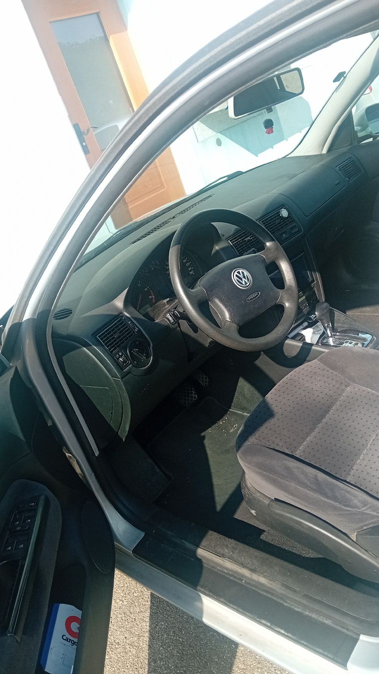 VW Autos: Golf IV ab Platz – D'occasion à Wettingen par Fabio861 3
