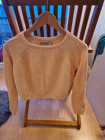 Kurzer Pullover XS