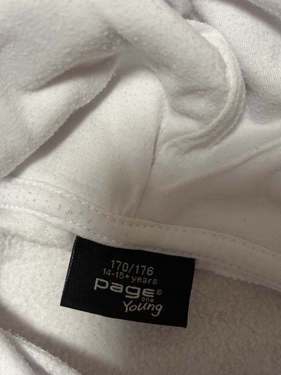 Pulls & Sweat-shirts: Kapuzenpulli  170/176 – D'occasion à Kesswil par Branca-01 4