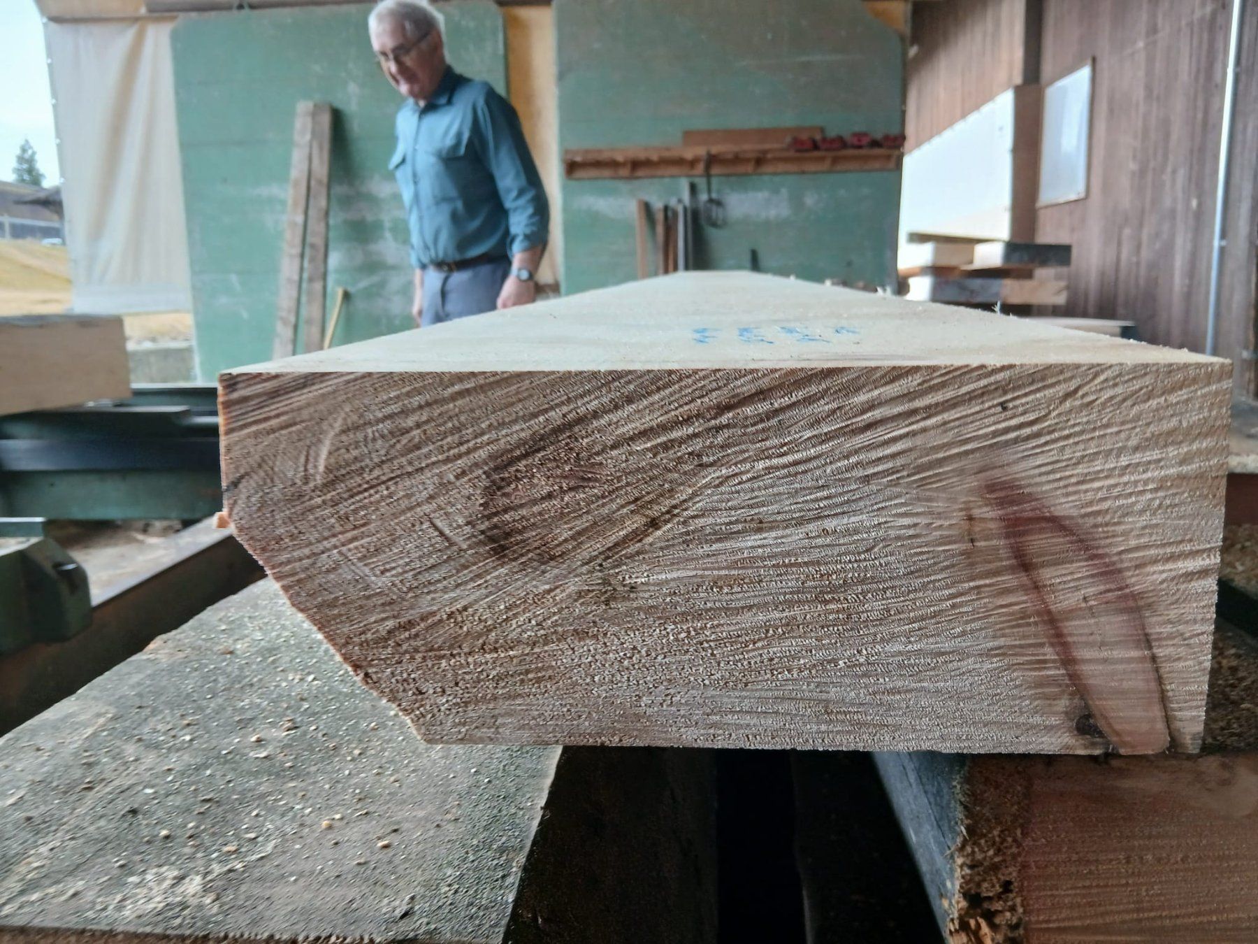 Articoli in legno: Arve Holz Balken Nr. 7 – Nuovo (secondo la descrizione) da Hasle LU venduto da Arag08 1