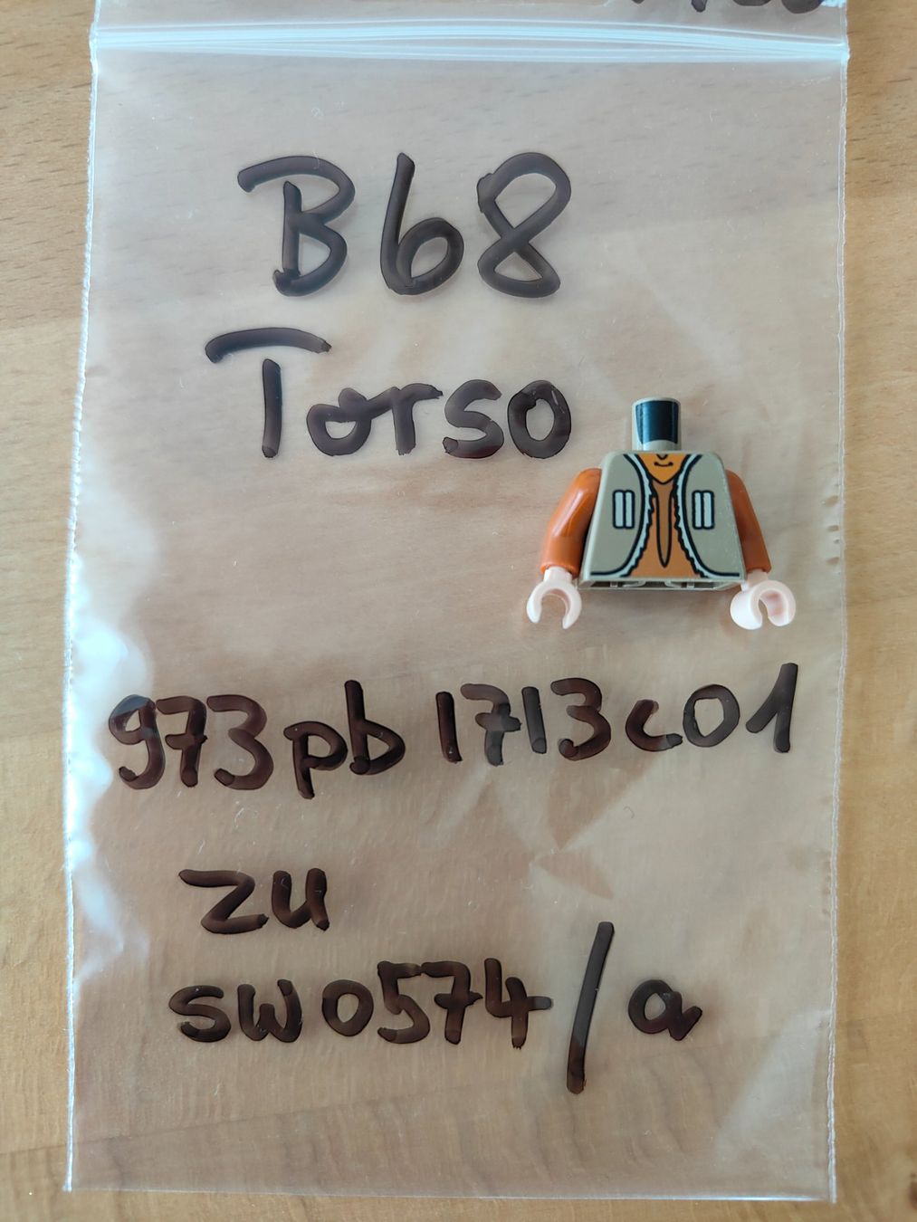 Lego Kit di costruzioni: Legofigur Torso  zu  SW0574/a    /B68 – Usato da St. Gallen venduto da Bisaknosp