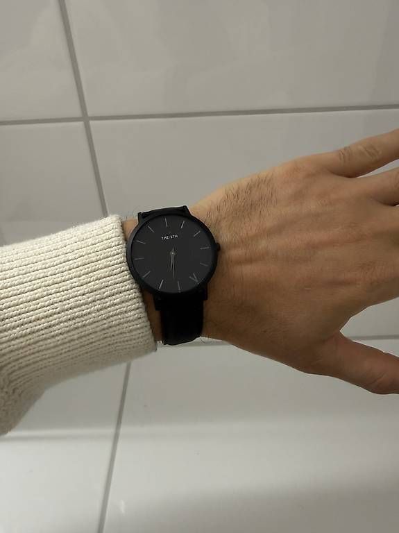 Uhren: Armbanduhr – Gebraucht aus Zürich von cemkurcan