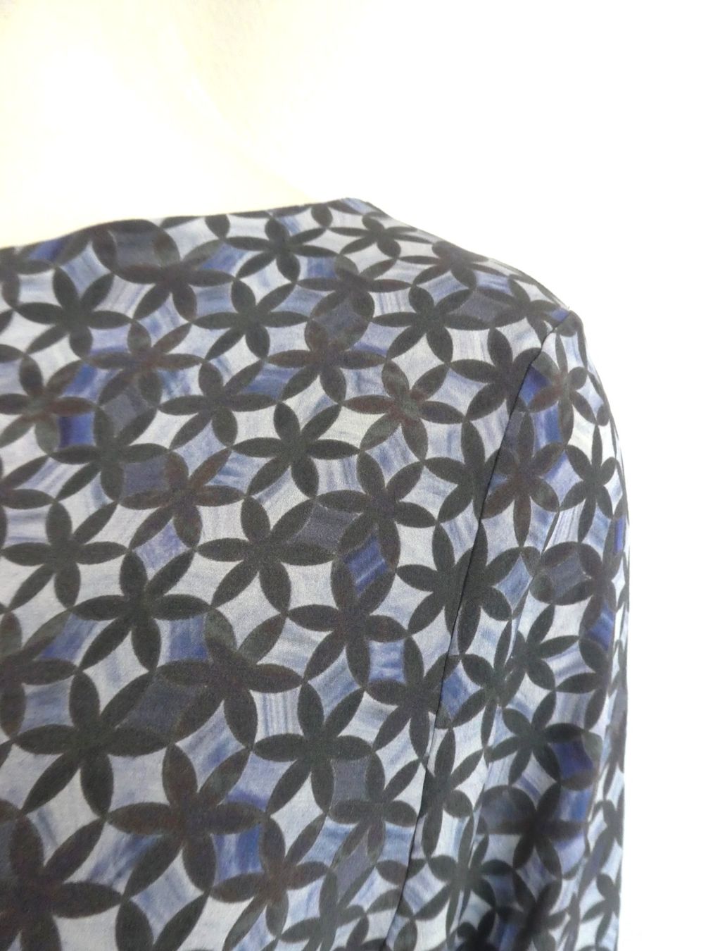 Blusen: FRATELLI M Seiden Bluse neuwertig, Gr. M/L – Neu (gemäss Beschreibung) aus Berneck von chouchou1415 1