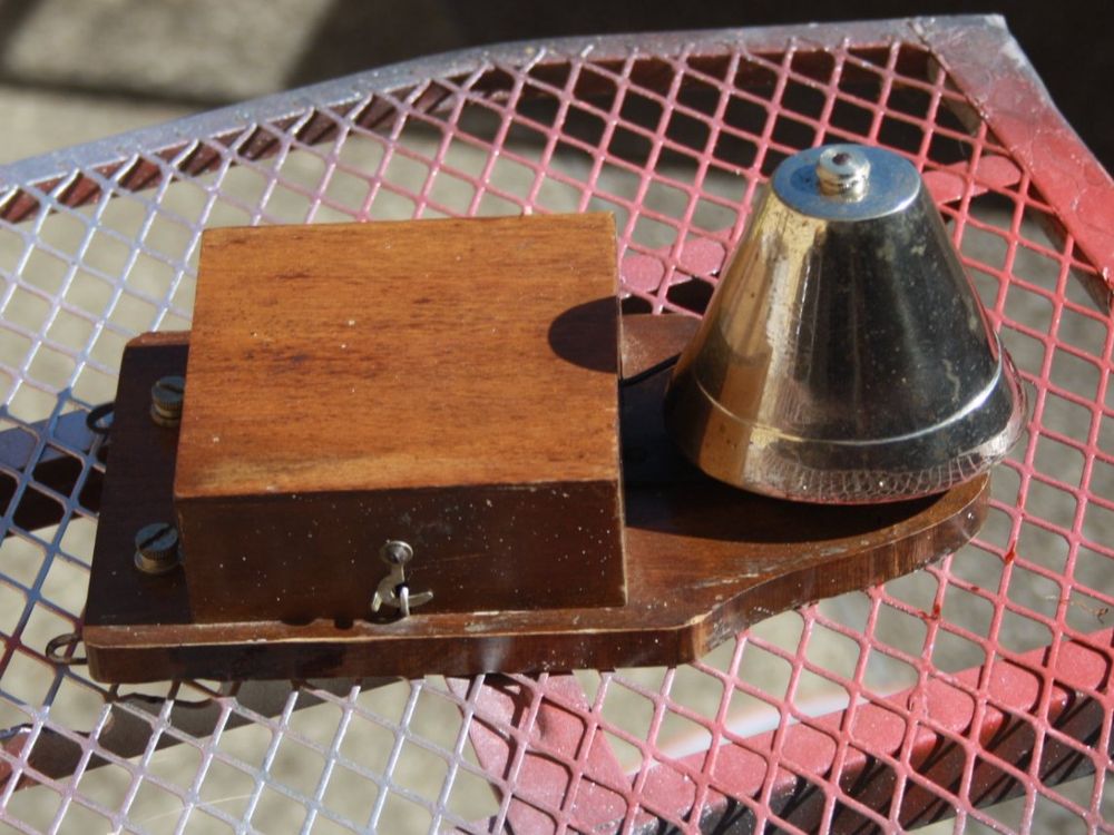 Januel Klingelglocke Orange Nr. 3 - 70mm Stahlglocke Für Hunde