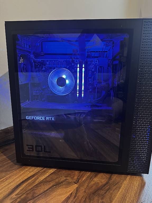 PCs: Verkaufe mein Gaming PC – D'occasion à Winterthur par bla_hdb9
