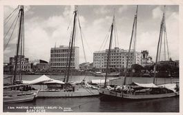 Recife, Cães Martins de Barros, barcaças, um 1960