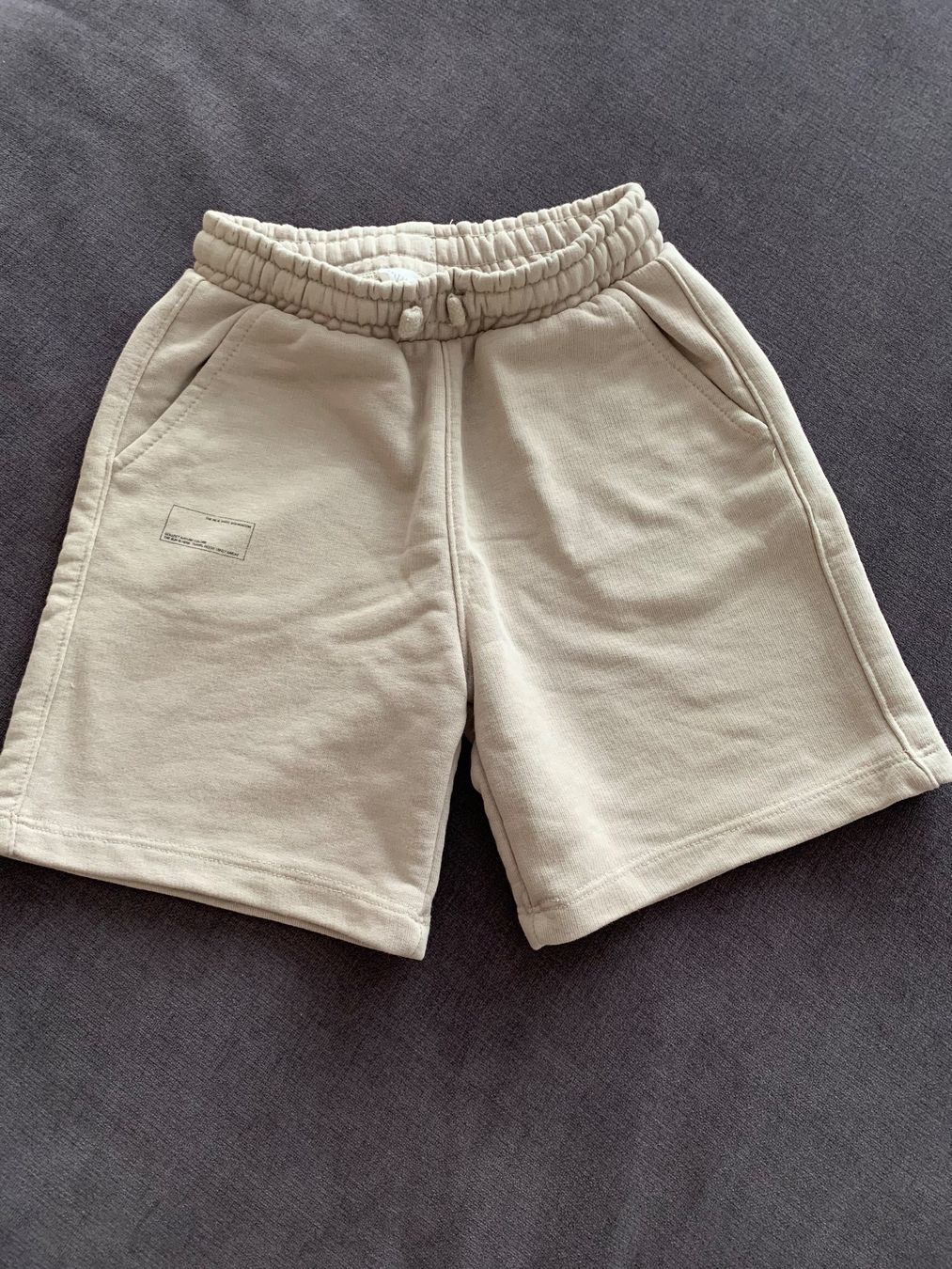 Zara Hosen: Kurze Hosen Junge Gr. 122 – Gebraucht aus Bülach von engeli92