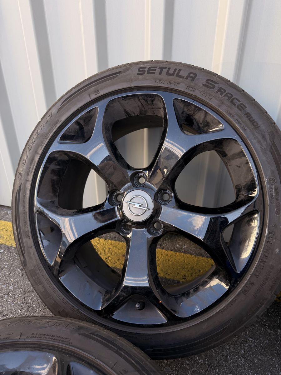 Opel Pneumatici & Ruote complete: Opel Corsa D Räder – Usato da Schenkon venduto da jul_vnk7 5