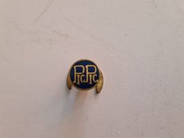 PIC PIC BADGE COLLECTION  VINTAGE