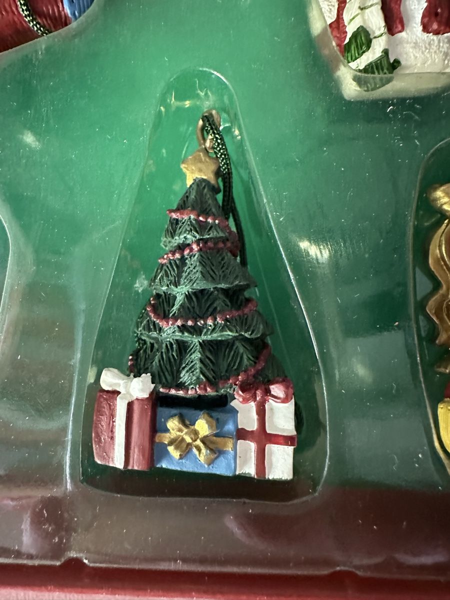 Alle Dekorationen: Weihnachtsbaumschmuck mit Handarbeit – Neu und originalverpackt aus Sevelen von Stopglobal. 3
