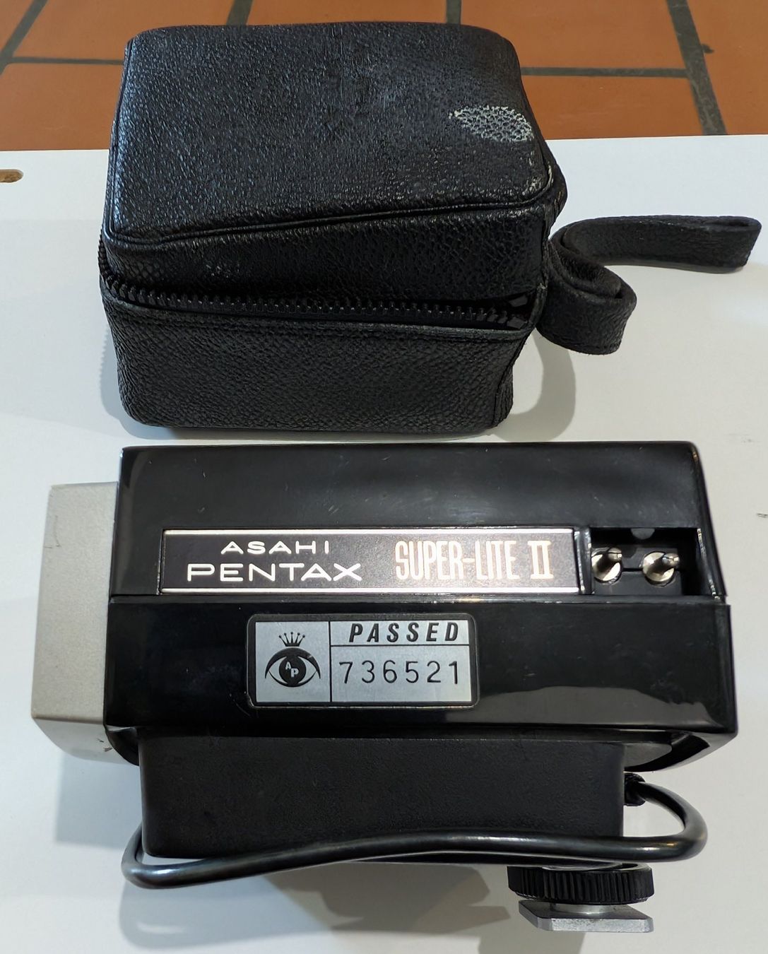 Pentax Flash: Asahi Pentax Super-Lite II Kamerablitz mit Tasche – Difettoso da Pfaffhausen venduto da angliker 1