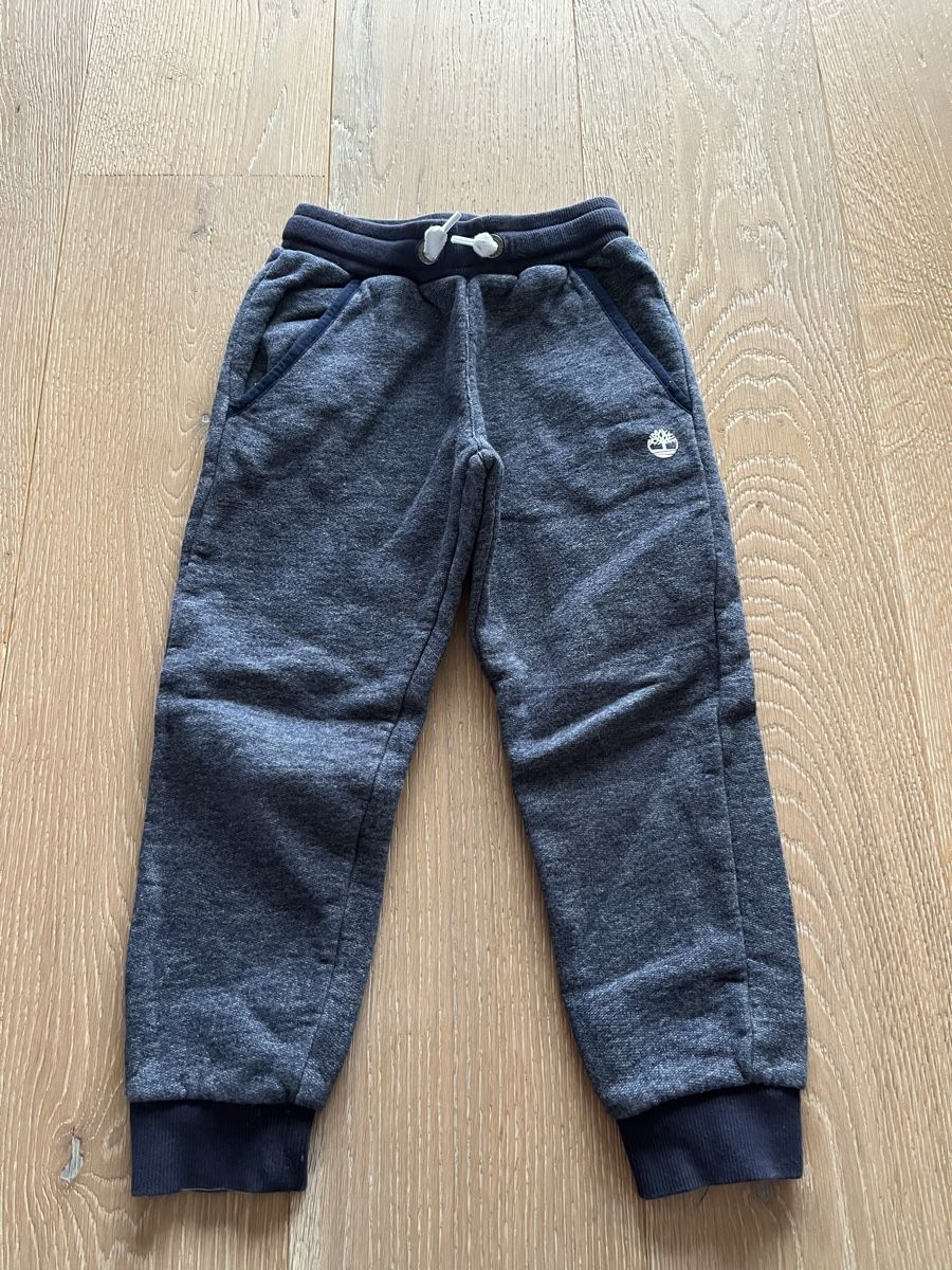 Timberland Pantaloni: Trainerhose Timberland Grösse 114 – Usato da Aarburg venduto da cha_6t8j