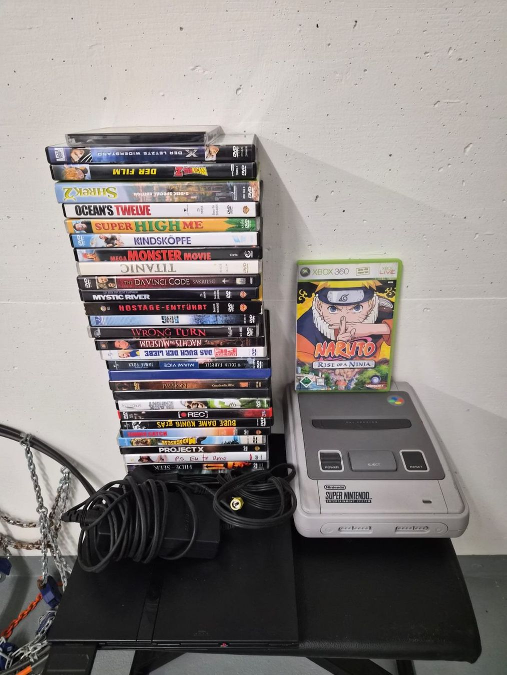 Nintendo Console: Super Nintendo Konsole + PS2 + DVDs – Usato da Balsthal venduto da SOMotors
