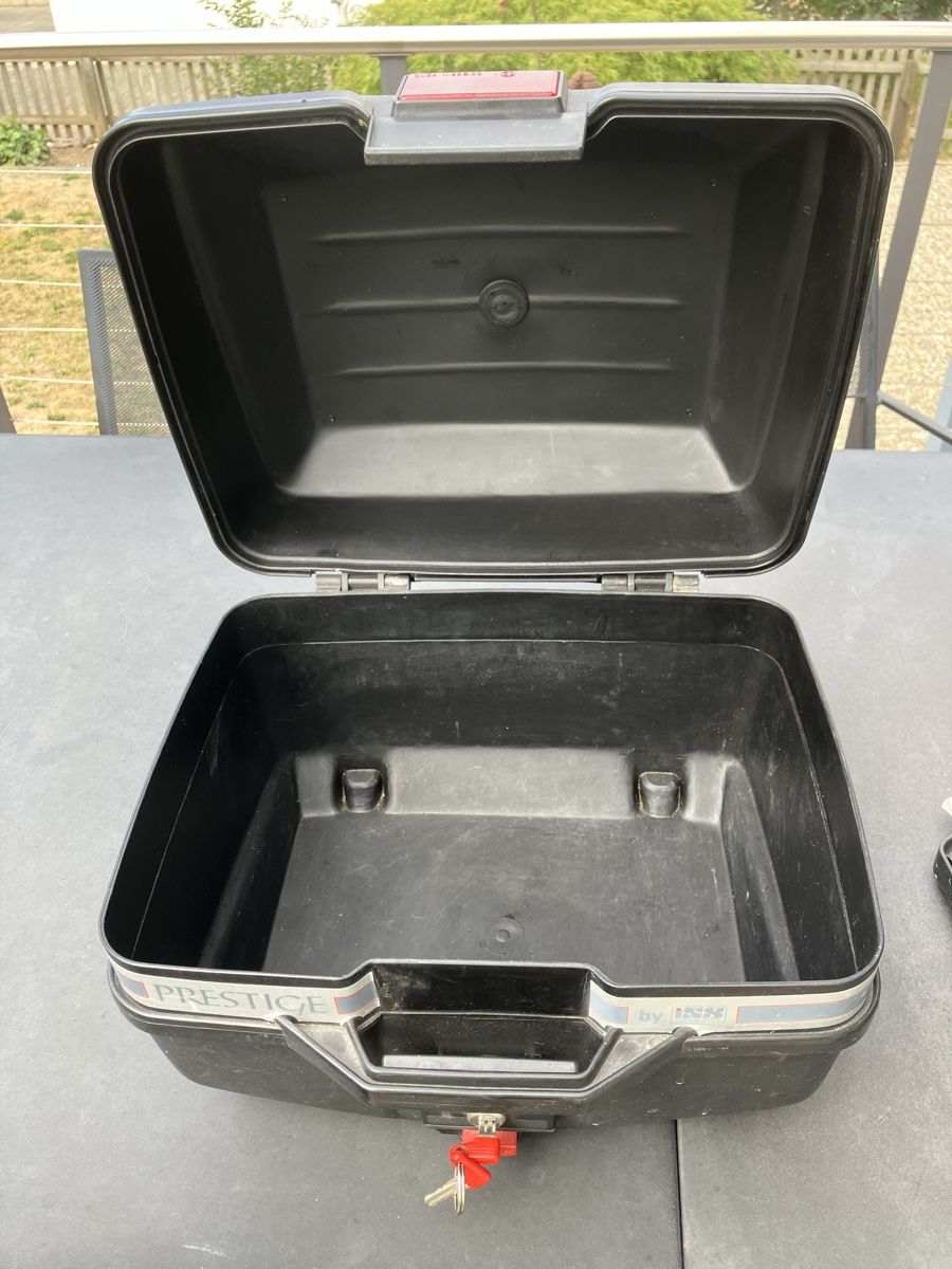 Valises de voyage: Töff Box – D'occasion à Feuerthalen par Hilari61 3