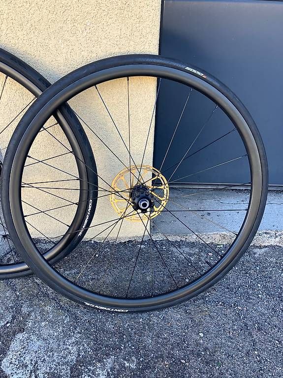Pneus & Kompletträder: Ruote carbonio spada exigeno – Gebraucht aus Mendrisio von elf_7fnq 3