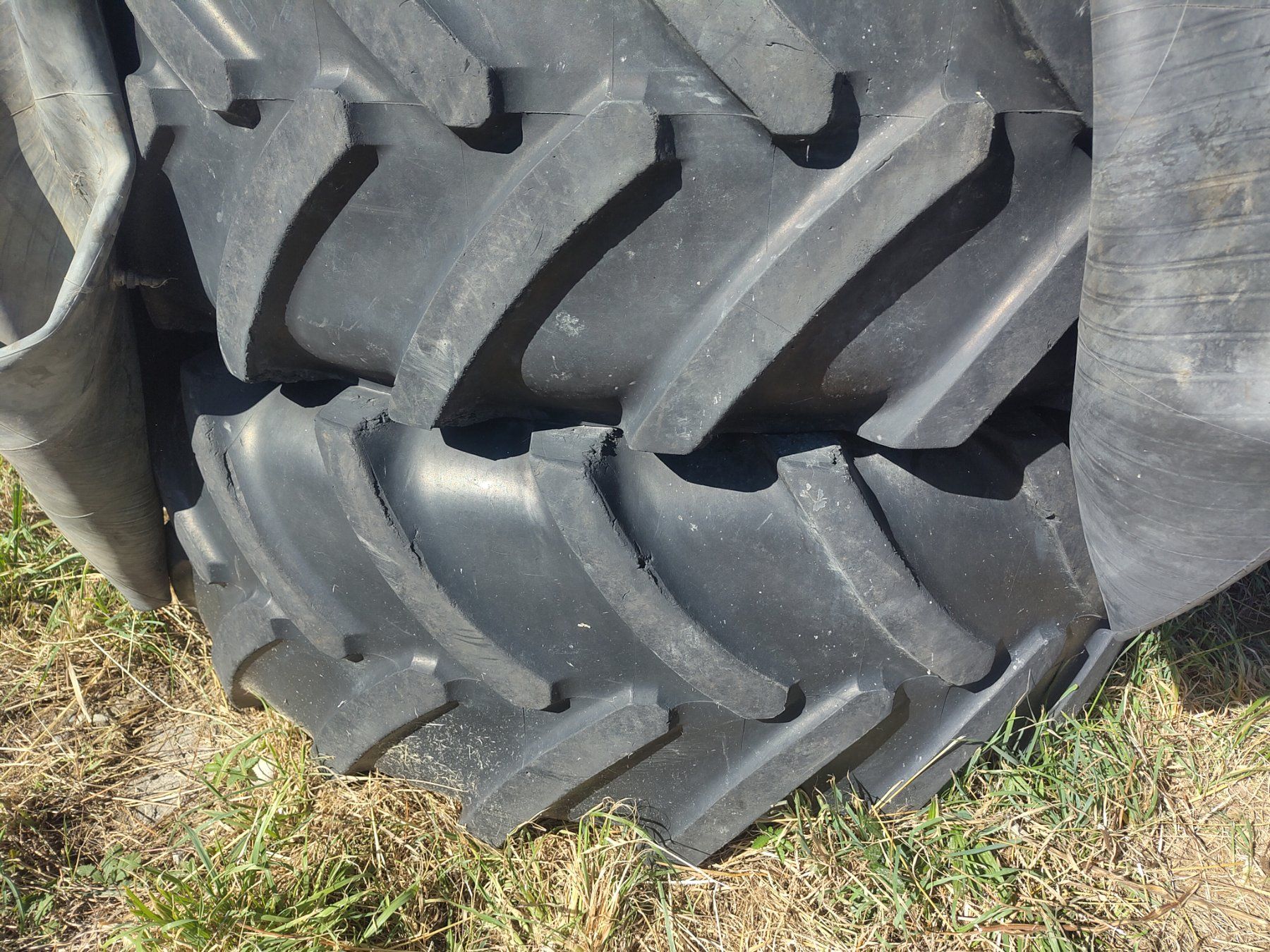 Pneumatici & Ruote complete: Traktorenpneu  540/65 R34 – Usato da Hofstetten ZH venduto da Gischis 4