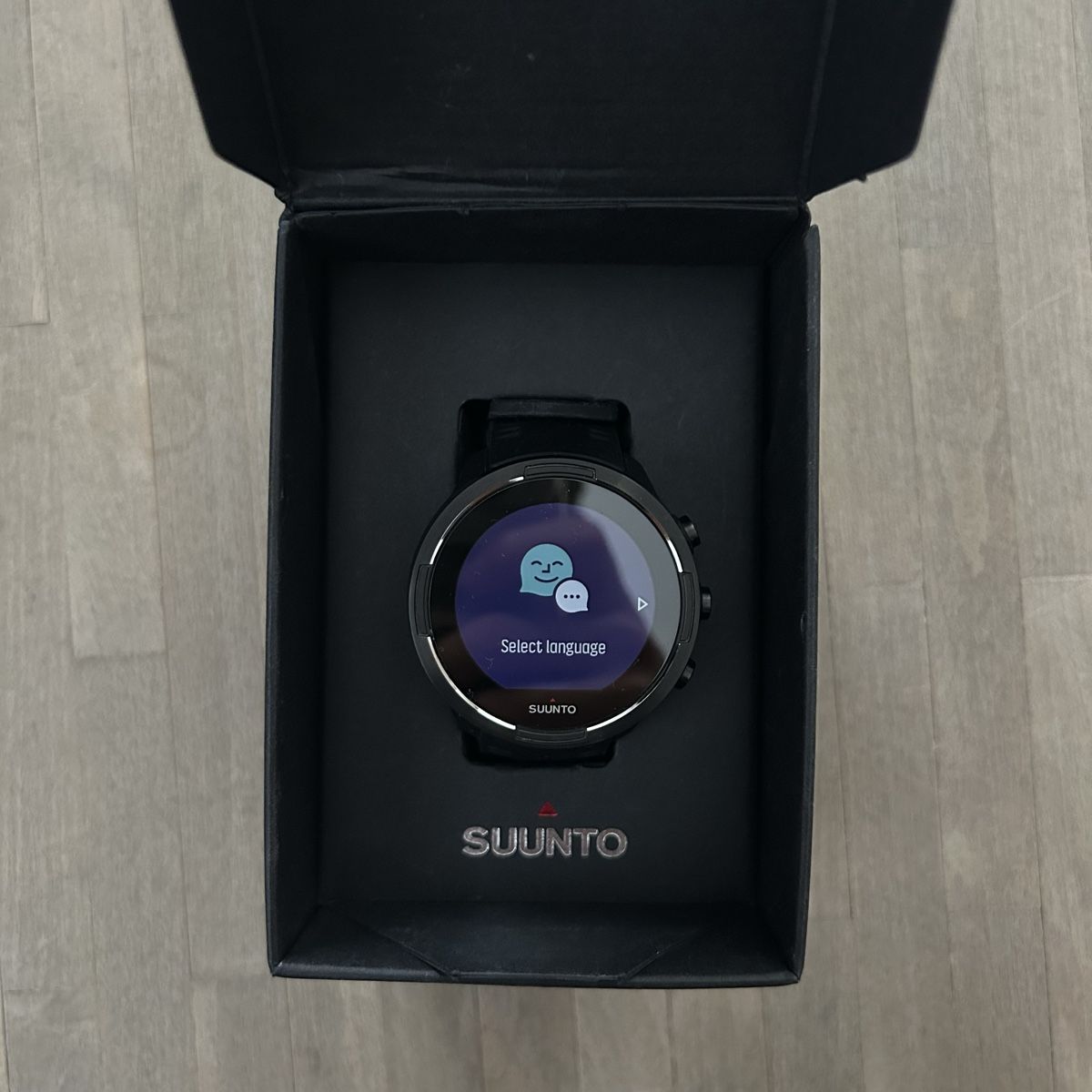 Suunto Smartwatch: SUUNTO 9 Baro Black – Neu (gemäss Beschreibung) aus Grossaffoltern von