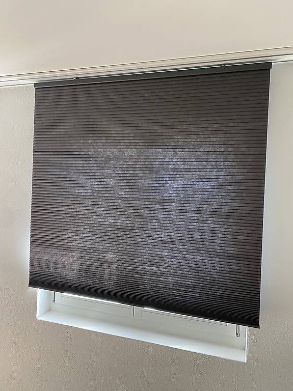 Tende: Fensterrollos – Usato da Winterthur venduto da Lucoelen