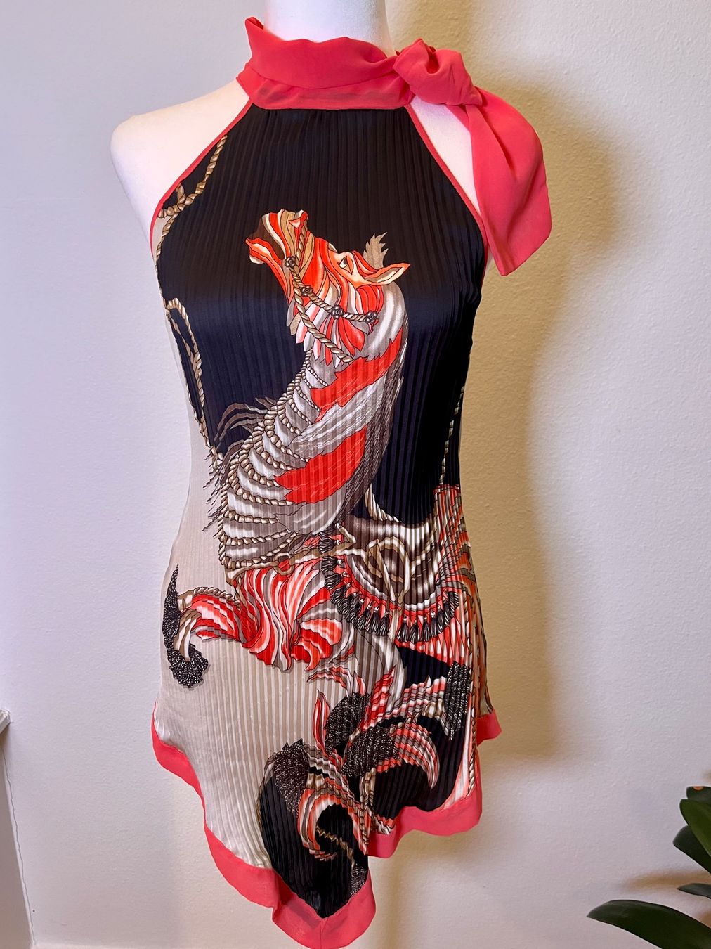 Tops: Top RINASCIMENTO, taille M – D'occasion à Basel par tina_2026