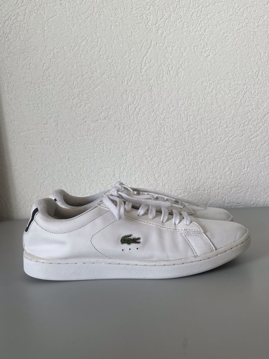 Lacoste Scarpe da donna: Baskets Lacoste Carnaby blanches, taille 38 – Usato da Vuadens venduto da Nina11