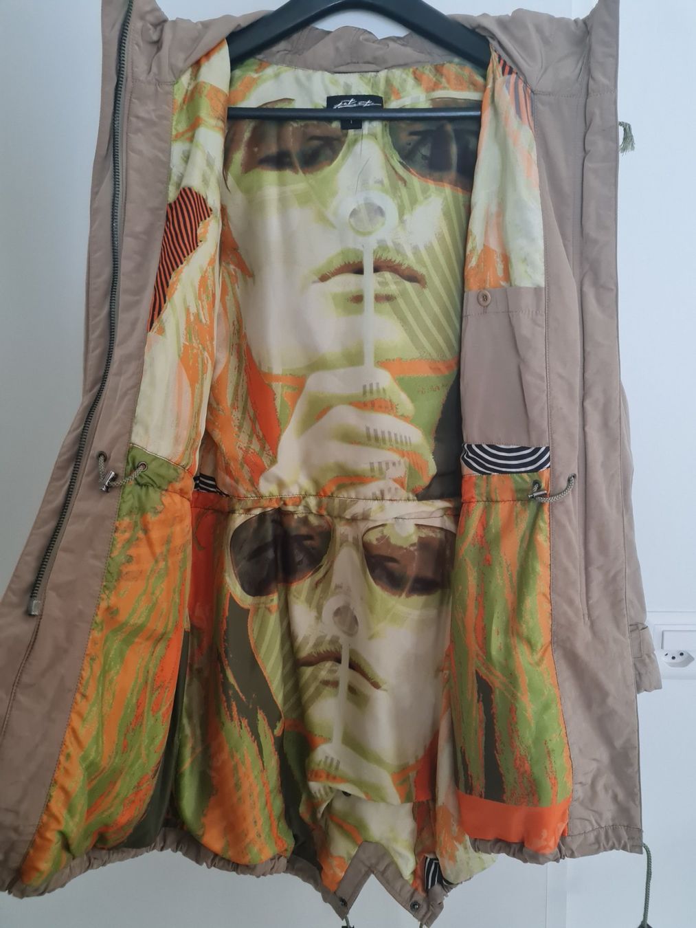 Jacken: JET SET DAMEN PARKA JACKE SEIDE GR.S/M – Gebraucht aus Steg im Tösstal von goldlionfree 3