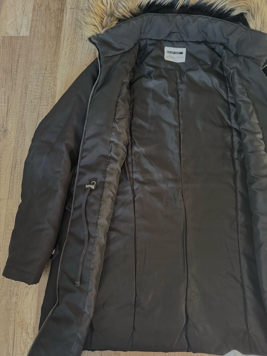 Jacken: Winterjacke schwarz Gr. S von Noisy May – Gebraucht aus Buttisholz von flavia.ml 2