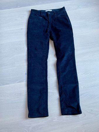 Pantalon Brax Mary velours côtelé bleu marine