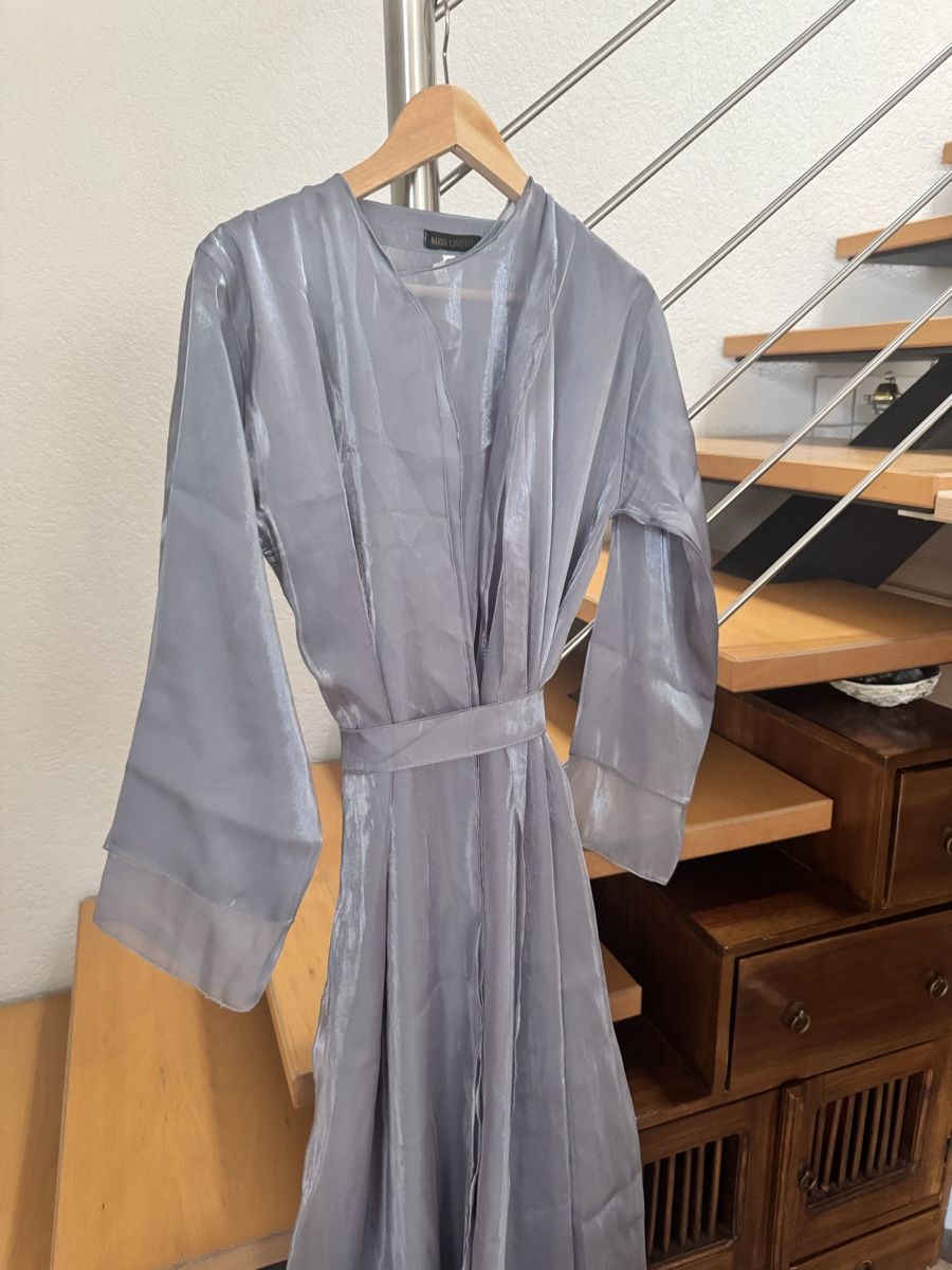 Vestiti: Abaya grise organza – Nuovo e nell'imballaggio originale da Lonay venduto da nei_79jc 1