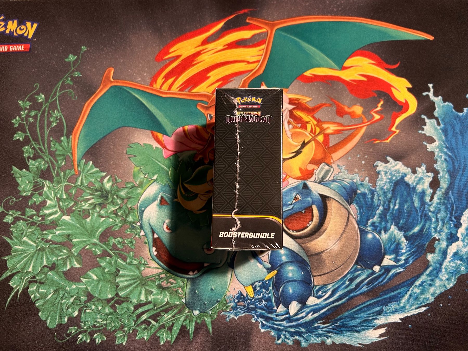 Pokémon Carte collezionabili: Pokémon Boosterbundle Dunkelnacht – Nuovo e nell'imballaggio originale da Oberuzwil venduto da Daenael 2