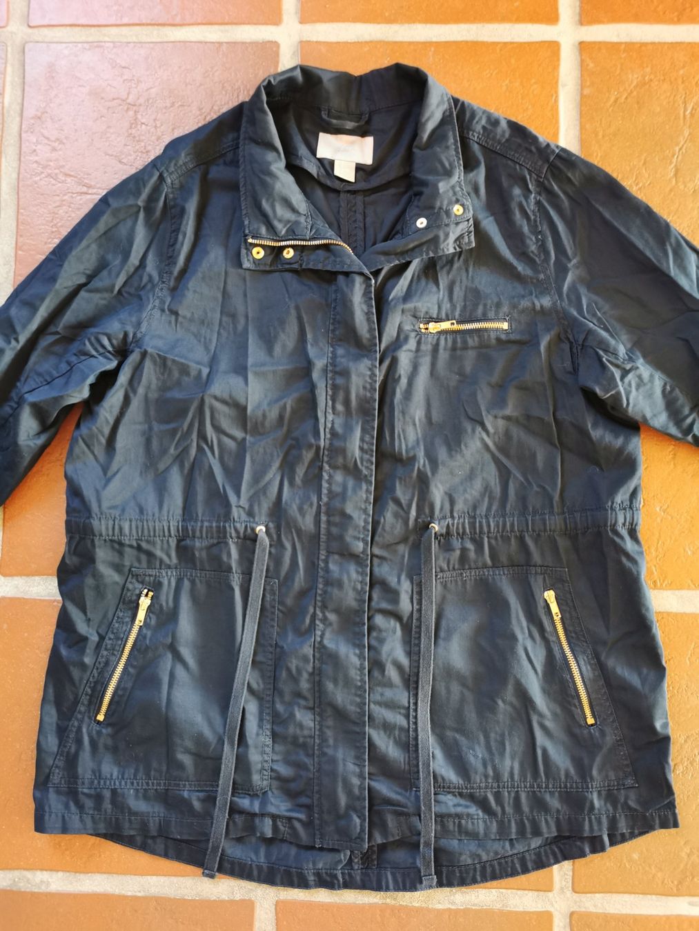 H&M Jacken: H&M; dunkelblauer Parka / Übergangsjacke Gr. 48 – Gebraucht aus Boniswil von Totomat-Lady 2