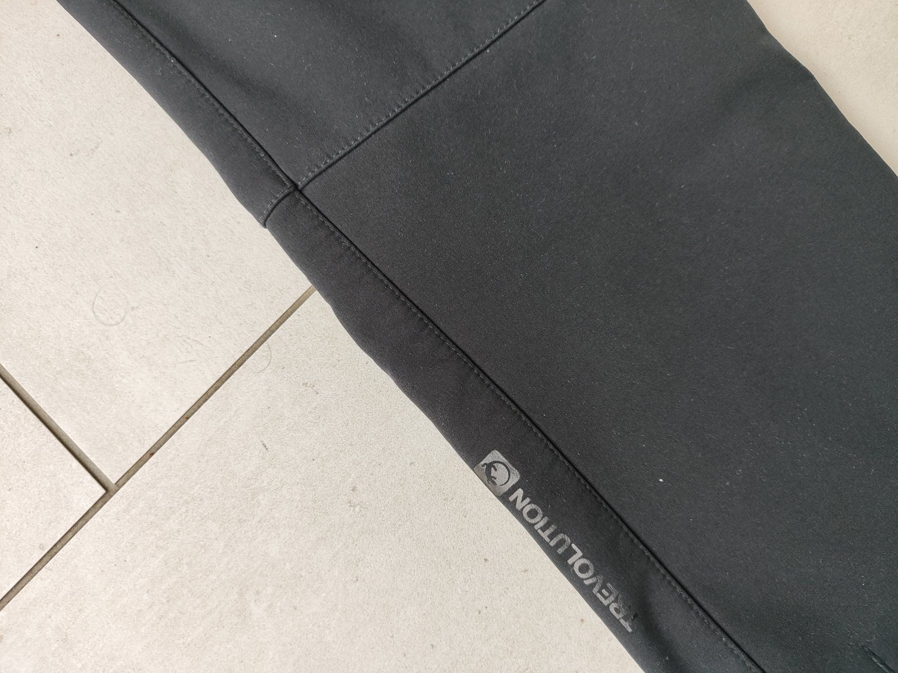 Pantaloni: Warme Softshellhose Trevolution Gr. 128 – Usato da Seon venduto da Mandes1 4