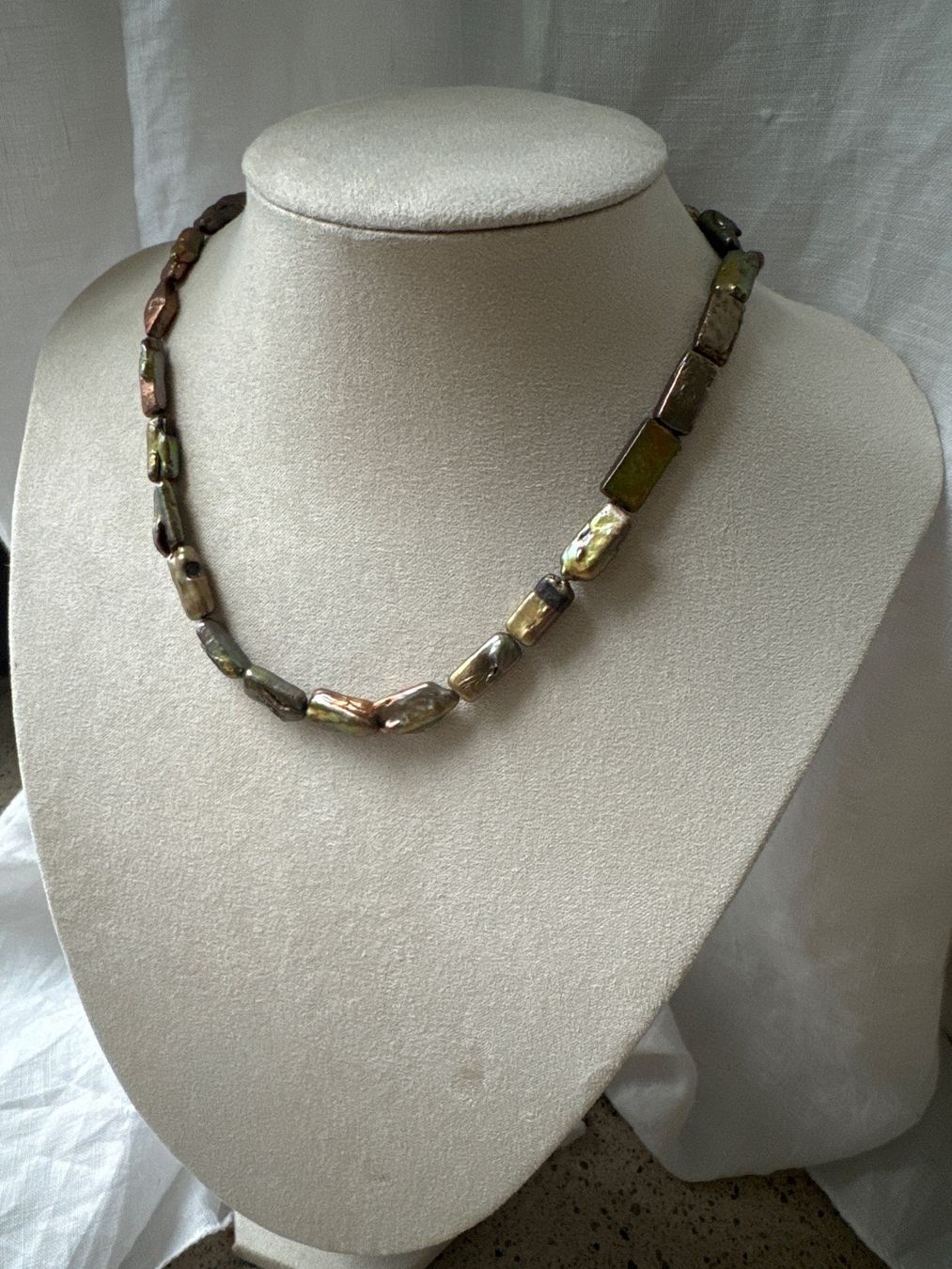 Perle (finte): Perlen Kette Farbe Olive-Kupfer – Nuovo (secondo la descrizione) da Brütten venduto da Rod816