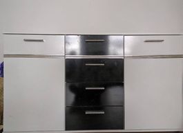 Schöne Kommode zu verkaufen