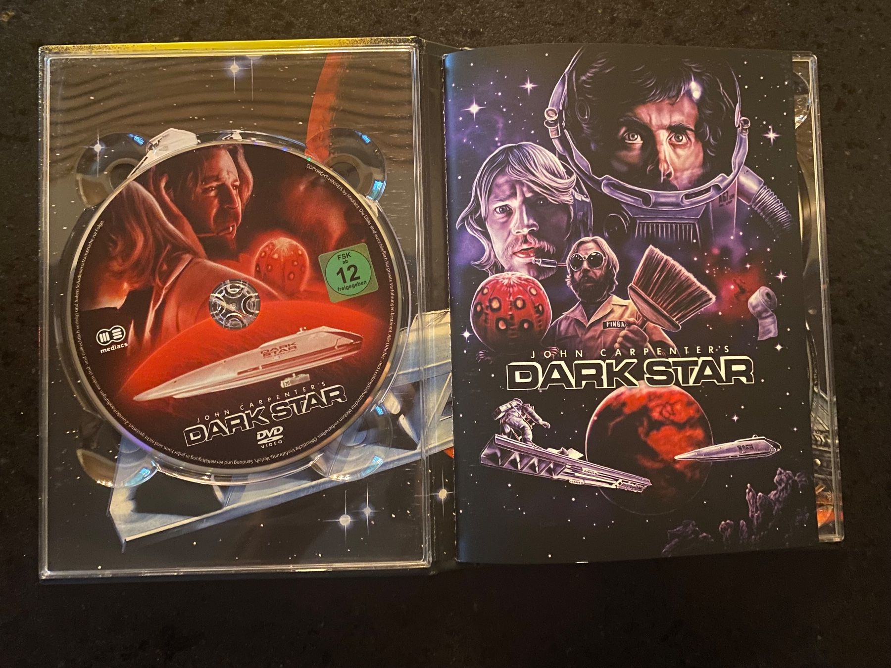 Tutti i DVDs: Dark Star Mediabook Blu-ray + DVD Sehr Gut – Usato da Schmitten FR venduto da FilmRarities 4