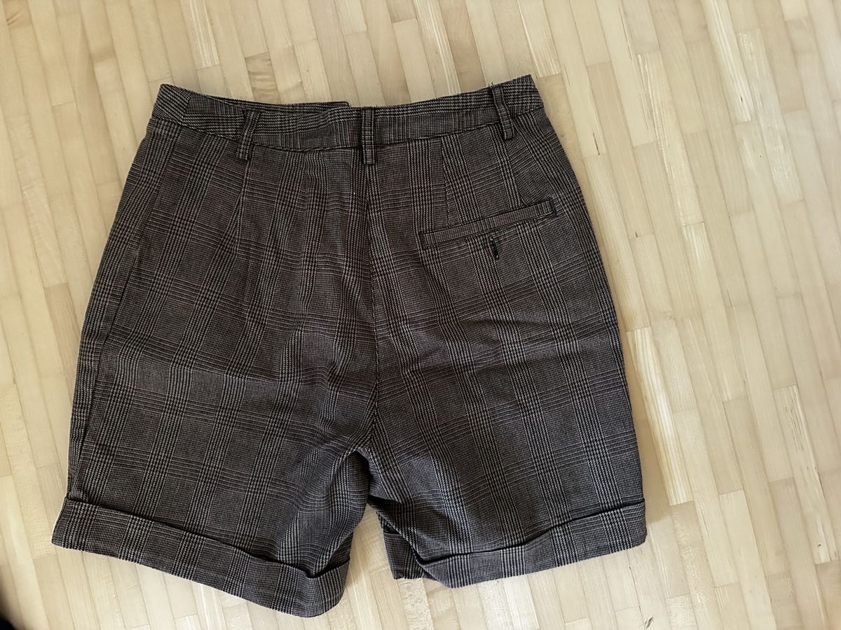 Brandy Melville Hosen: Brandy Melville Shorts – Neu (gemäss Beschreibung) aus Mettmenstetten von nad_9nq2 1