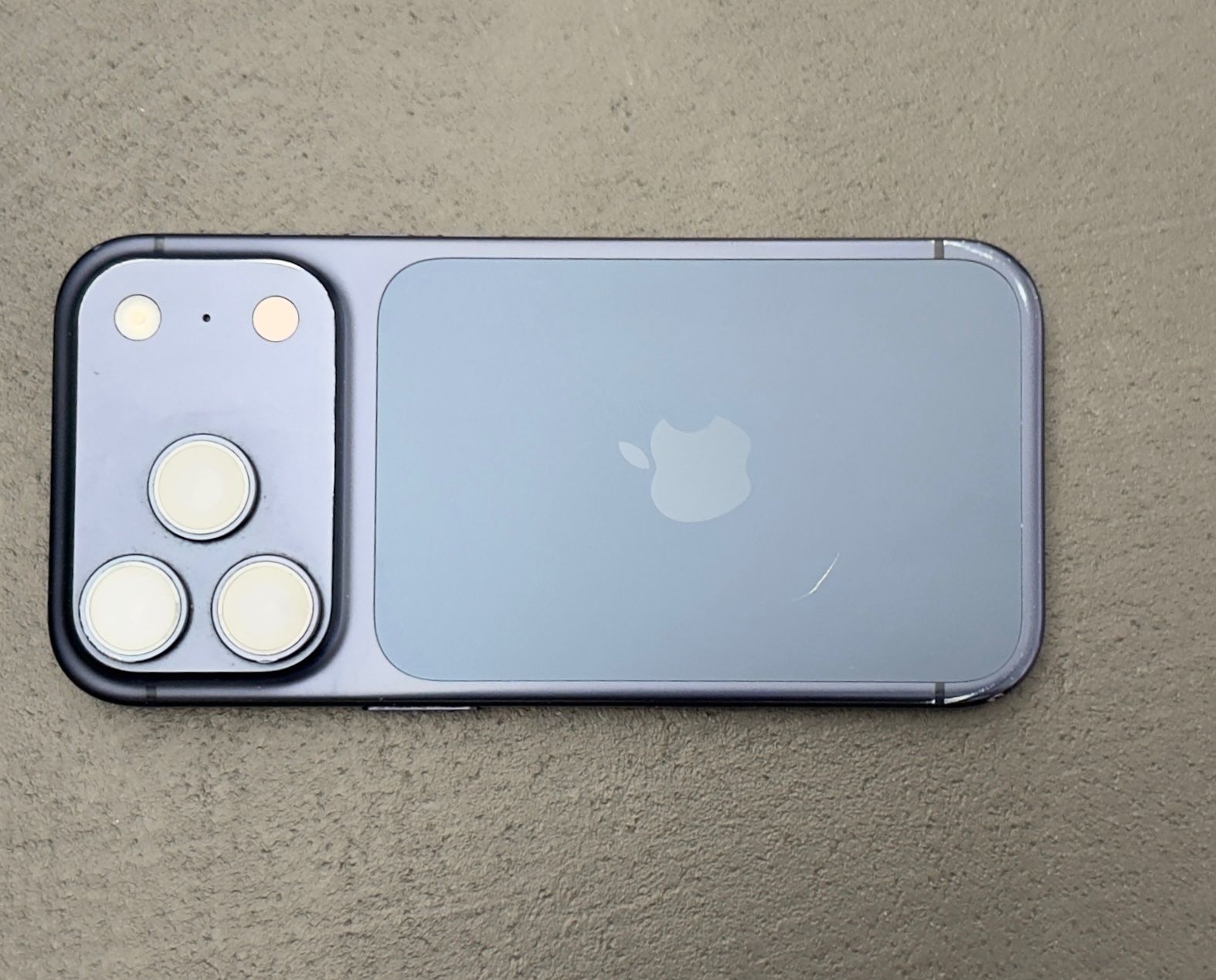 Apple Handys / Smartphones: iPhone17pro 256 GB inkl. AppleCare+ (+iPhone 15 gratis) – Gebraucht aus Hochwald von mik_v8z2 3