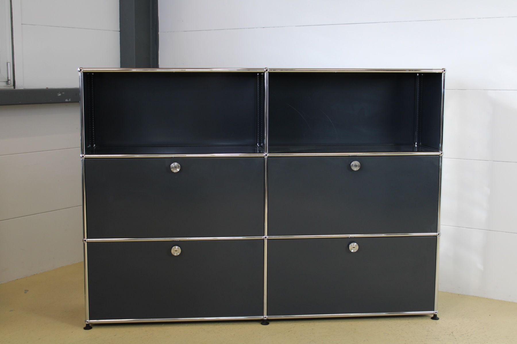 USM Kommoden: USM Sideboard, Lieferung möglich – Gebraucht aus Meinisberg von atelier_TILIJA 4