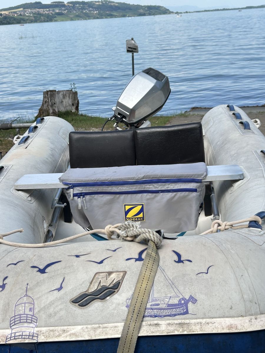 Zodiac Boote: Schlauchboot Zodiac 340 feste Boden – Gebraucht aus Neuenegg von bal_5gtm