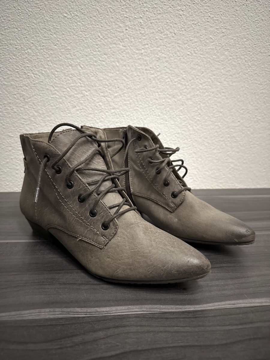 S.Oliver Scarpe da donna: Stiefeletten von s.oliver Größe 41 – Usato da Aarburg venduto da Tonija
