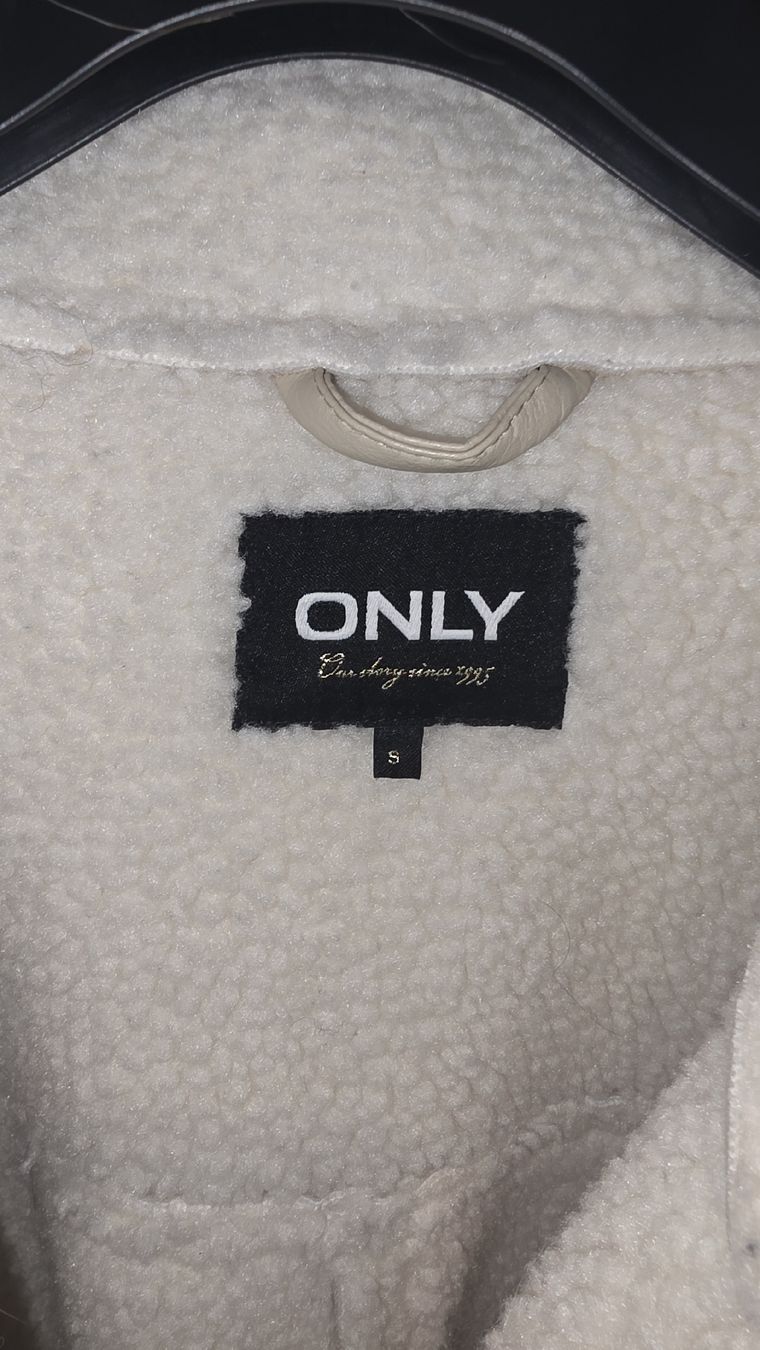 Only Giacche: ONLY Jacke in Beige mit Teddyfutter Grösse S – Nuovo (secondo la descrizione) da Zug venduto da mer_r6px 2