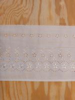 Wunderschöner Baumwollstoff mit Stickerei, Weiss, 11 Meter