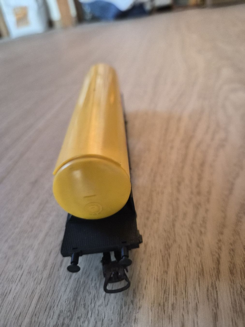 Modelleisenbahnen: Wagon citerne jaune Shell Covengas  – Defekt aus La Joux FR von car_ck96 6