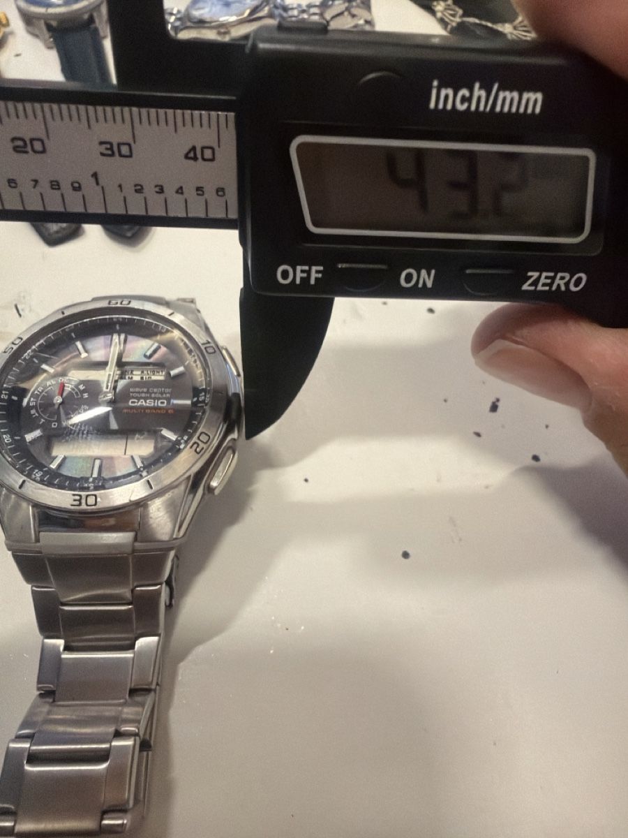 Casio Orologi: Casio Multi Band wave ceptor Tough solar  – Usato da Schlieren venduto da Luxury.Time 3
